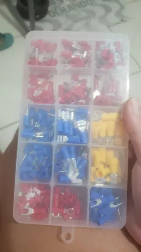 Teminais de diversos tipos