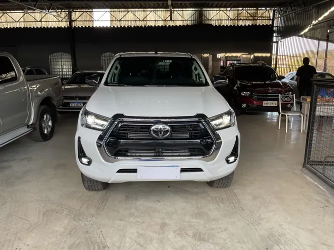 Toyota Hilux CD 4X4 2.8 Diesel Aut. 2025