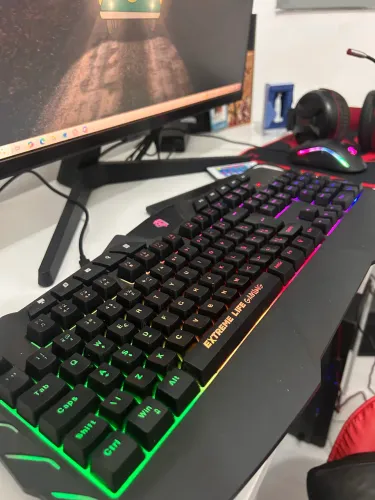 Teclado Gamer ELG Pulse Fire TGHMPF Semi-Mecânico RGB ABNT2