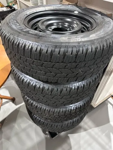 Pneus Hilux 0km