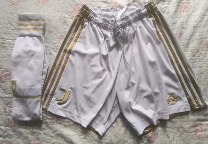 Calção e meiões originais Juventus 