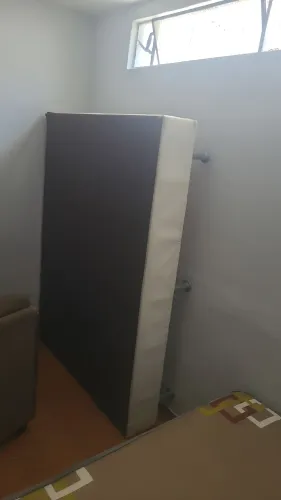 Vende-se base de cama casal Ortobom.