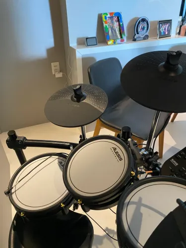 Alesis Surge Mesh / Surge Special Edition