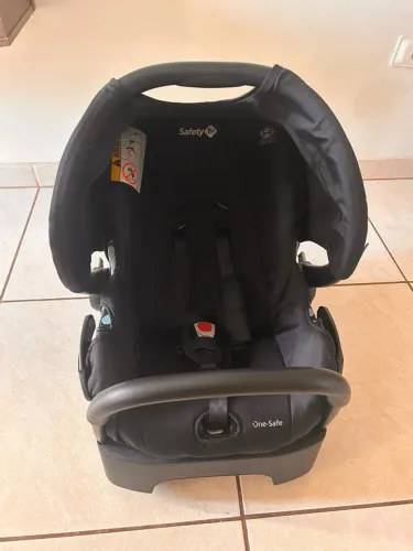 Bebê Conforto Safety 1st One-Safe + Base - Super Conservado