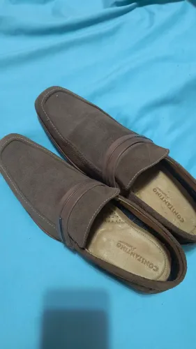 Vendo sapato social tamanho 40 sou de Taubaté e não entrego
