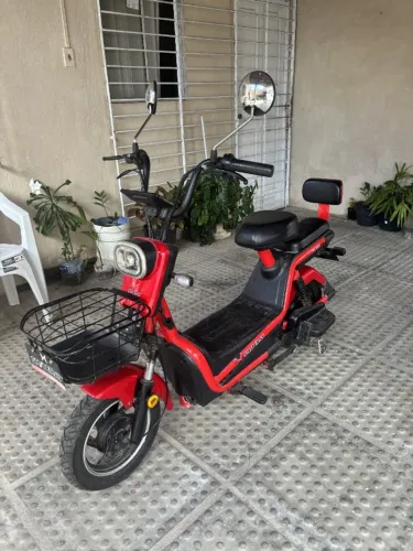 SHINERAY PT-1 2025 - SCOOTER ELÉTRICA | ÚNICO DONO | BAIXA KM | NOTA FISCAL