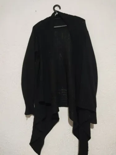 Cardigan de lã preto
