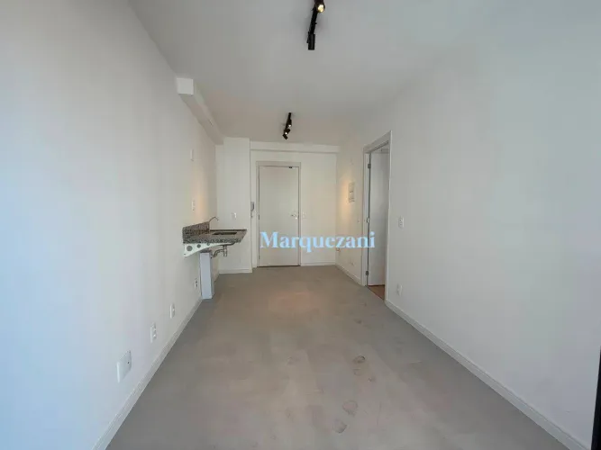 Studio com 1 dormitório, 31 m² - venda por R$ 552.000,00 ou aluguel por R$ 2.810,83/mês -