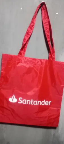 Bolsa sacola ombro e mão