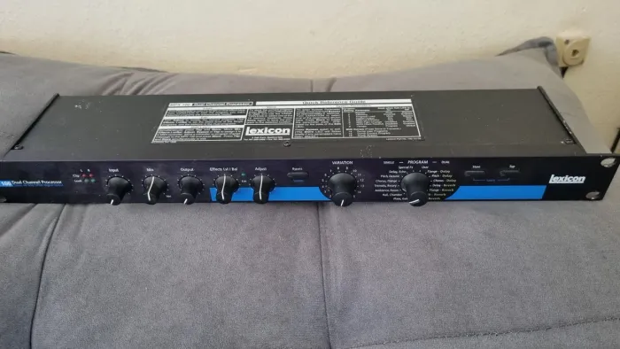 Rack Multiefeitos. O classico Lexicon MPX100