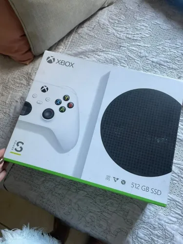 Vendo Xbox Series S 512gb Lacrado Novo Garantia pela Loja Retirada pessoalmente