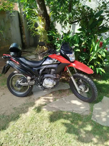 Honda NXR Bros 160 semi nova/ única dona