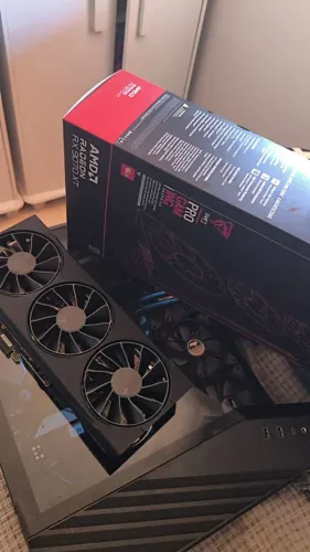 Placa de vídeo rtx 9070XT 16 GB