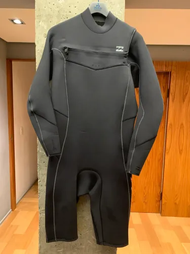 Roupa de Borracha