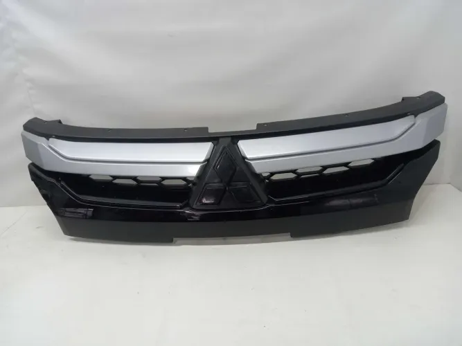 Grade Diant Mitsubishi L200 Triton 2021 A 2023 Original