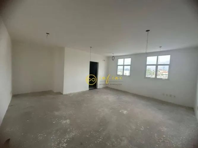 Sala Comercial à venda, 48 m² por R$ 300.000 - Condomínio Edifício Black and White - Soroc