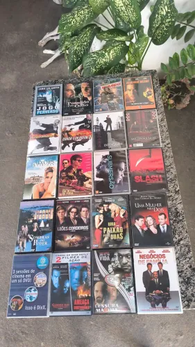 Dvds 20 Títulos Variados Otiginais