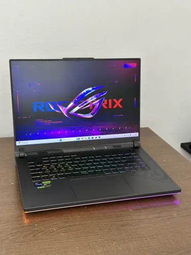 Notebook gamer Asus Rog G16 i9 13° RTX 4060 16 ddr5