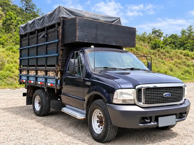 Ford F-350 3.9 8V Turbo Diesel Mec. 2003