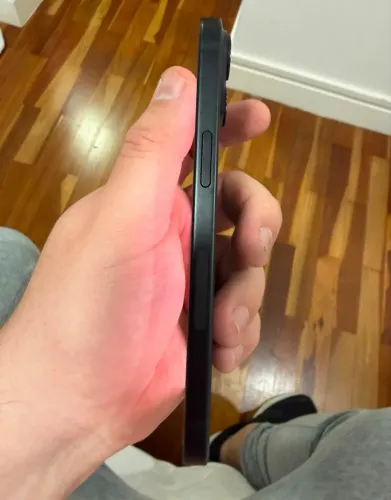 iPhone 15 128GB | Bateria 86% | Funcionando Perfeitamente
