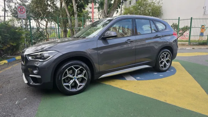 BMW X1 Sdrive 20I X-line 2.0 TB Active Flex 2016