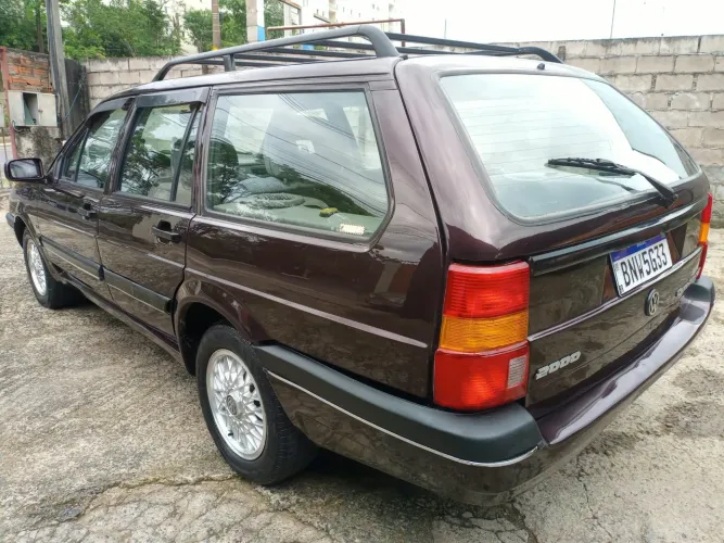 Volkswagen Quantum Glsi / GLS 1.8/sport/ Family 2.0 (álcool) 1993