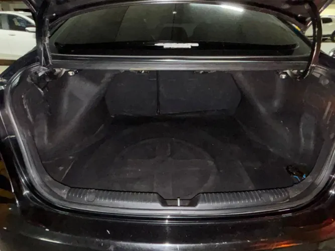 Kia Motors Cerato 1.6 16V Flex Aut. 2014
