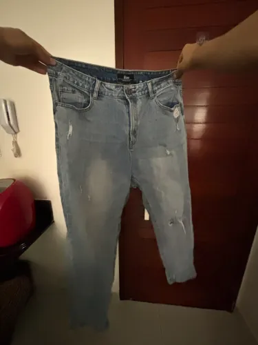 Calça Jeans Mamo Destroyed Feminina - Seminova