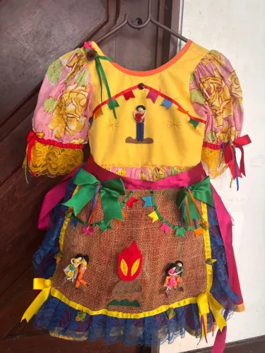 Vestido junino infantil 