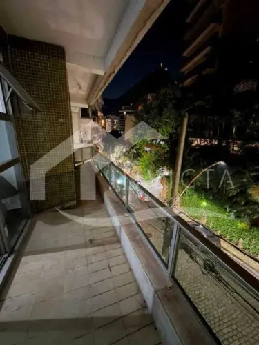 MARAVILHOSO 3 QUARTOS COM SUÍTE NO CORAÇÃO DA LAGOA