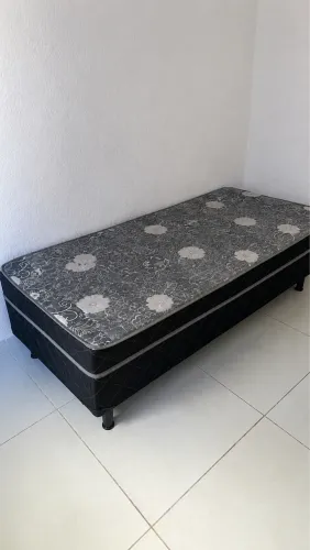 Cama box