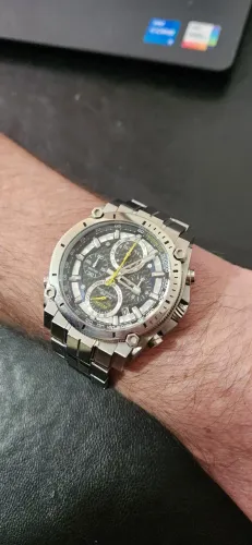 relógio bulova precisionist 96b175