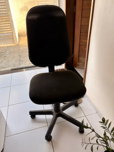 Cadeira de escritório, inclinável