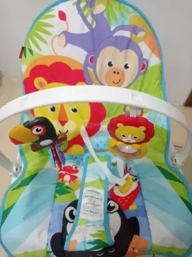 Cadeirinha de balanço vibratória Fisher Price