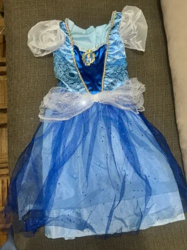 VESTIDO CINDERELA