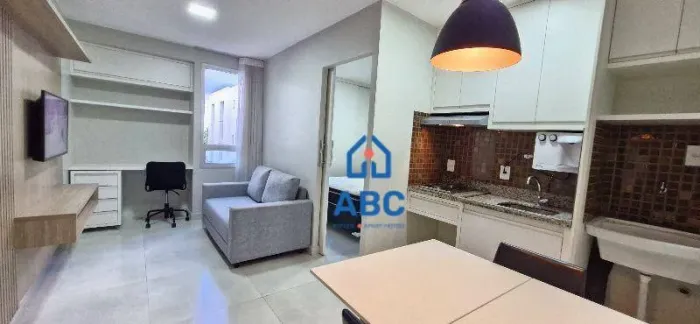 Ed Espaço Vienna - Apartamento Reformado, Mobiliado, Dividido com Garagem Privativa