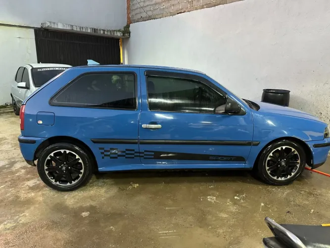 Volkswagen Gol Geração III Plus 1.0 MI 16V Gasolina Mec. 4P 2001