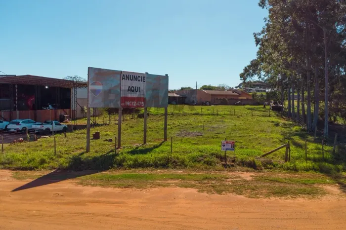 Terreno comercial à venda na rodovia PR-323