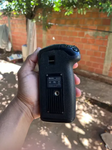 Grip Meike para Canon 5D Mark iii 