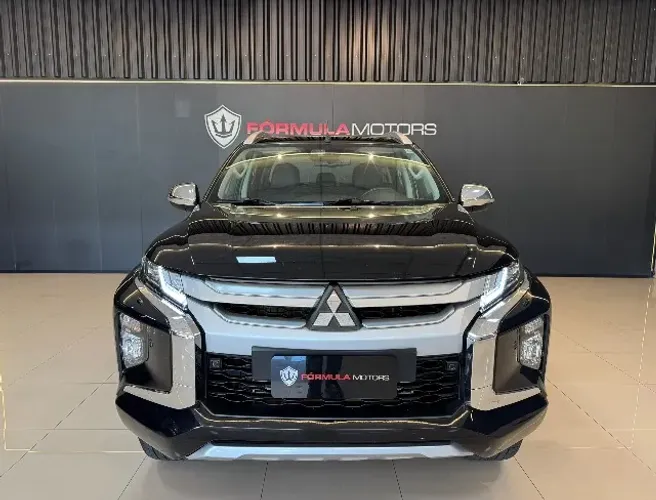 Mitsubishi L200 Triton Sport HPE-S 2.4 CD Dies. AUT 2022