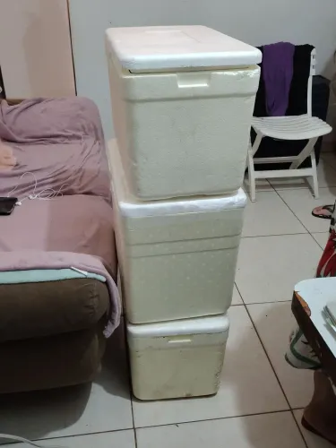 Caixas de isopor 