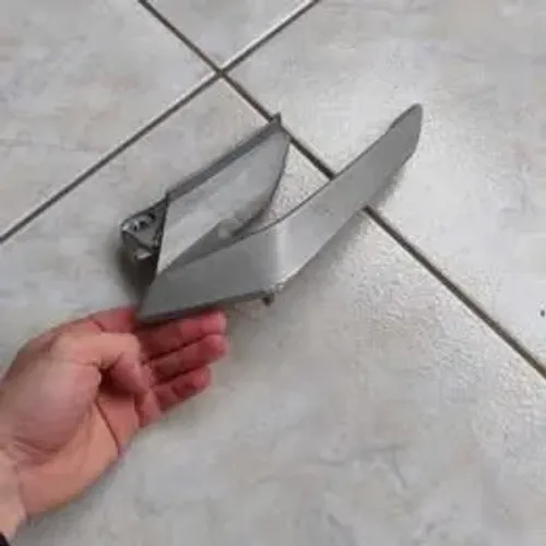250f Twister 250 2018+ Original -- Possui apenas um raladinho leve