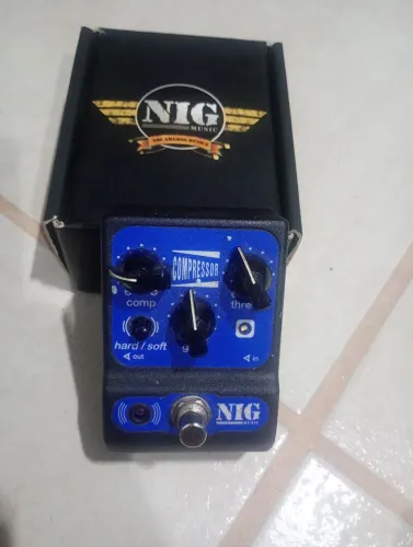 Pedal nig compressor para guitarra 