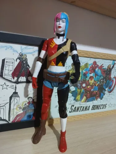 Arlequina 30cm original marca Hasbro 