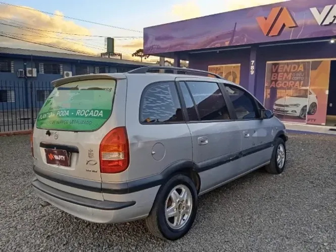 Chevrolet Zafira - Sucata para retirada de peças