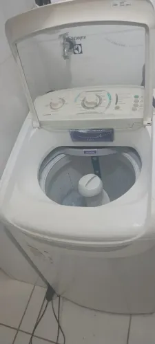 Máquina de lavar eletrolux