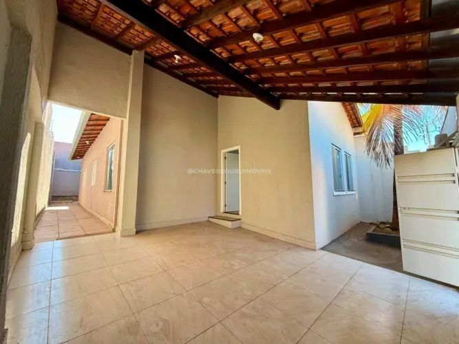 Casa a venda no Oneida Mendes.