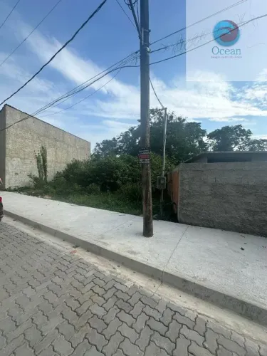 Ocean vende: Itaocaia Valley, terreno 405M², rua já com calçamento, já com poste de luz e 