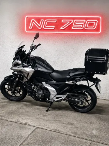 Honda NC 750x Impecável