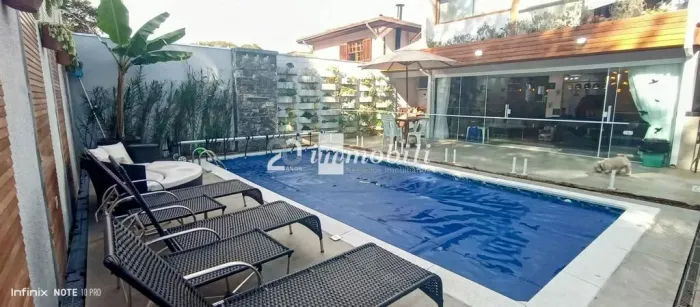Casa à venda em Cotia, Granja Viana, com 4 quartos, com 279 m², Carmel
